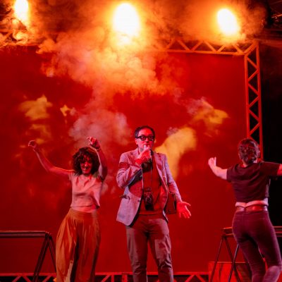 O Pino acolle a representación teatral de ‘Relato para un incendio’ o venres 10 de marzo